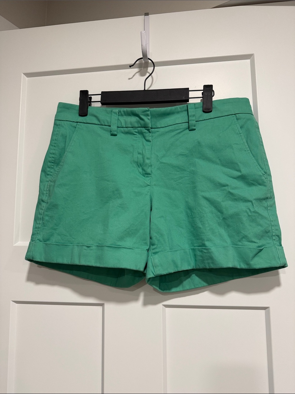 Market & Spruce Bright Mint Green Women’s Chino Shorts